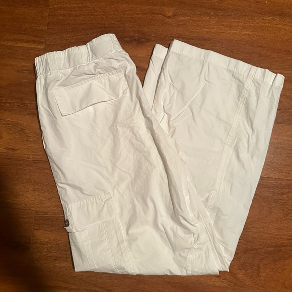 Glassons parachute cargo pants - Picture 3 of 3
